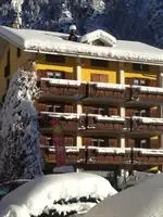 Albergo Alpenrose 