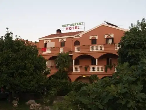 Hotel Marinko 