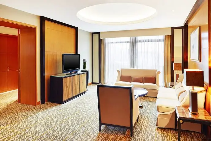 Sheraton Jinan Hotel 