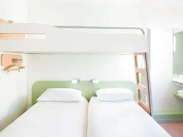 Ibis Budget Paris Porte De Montmartre 