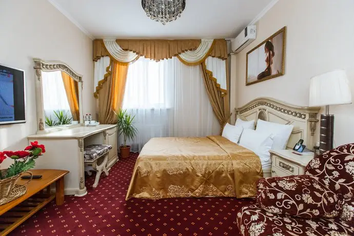 Grand Hotel Uyut 