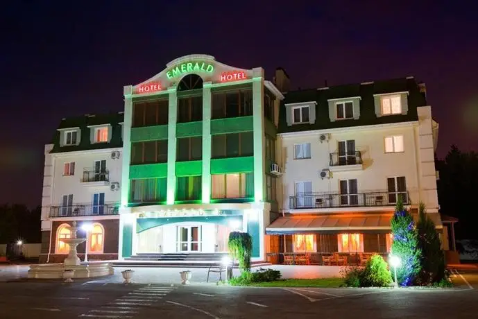 Emerald Hotel Tolyatti