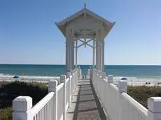 Carillon Beach Resort Inn 