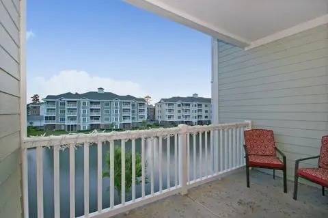 Myrtlewood Condos 