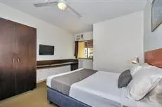 Darwin City Edge Motel & Suites 