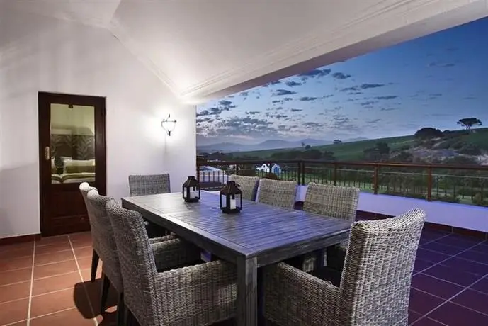 Winelands Golf Lodges