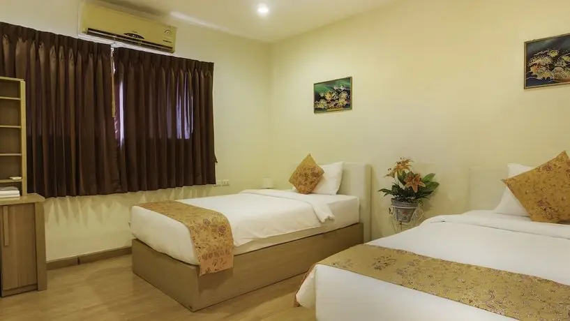 Phuket Center Hotel 