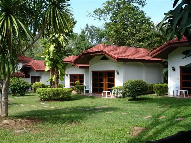 Eco Valley Lodge 