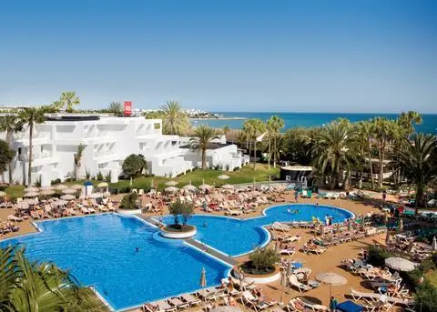 Hotel Riu Paraiso Lanzarote Resort - All Inclusive 