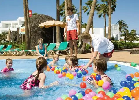 Hotel Riu Paraiso Lanzarote Resort - All Inclusive 