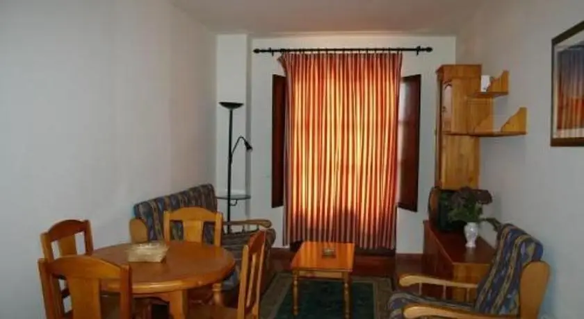 Apartamentos Club Condal