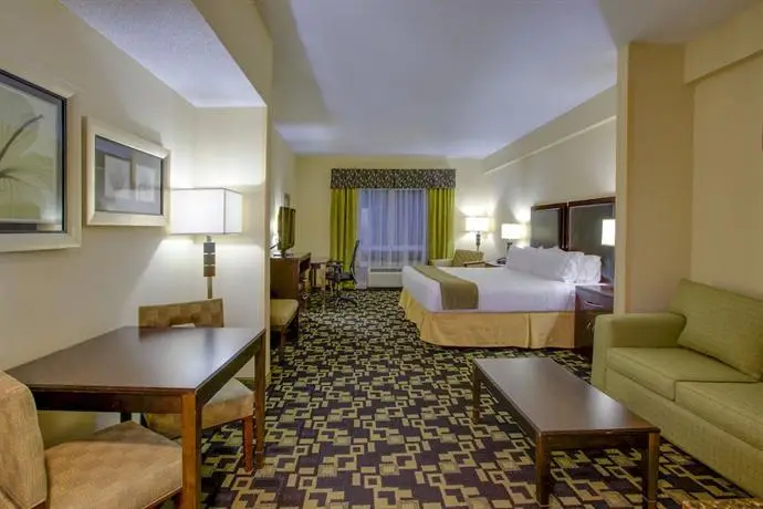 Holiday Inn Express Hotel Raleigh Southwest 