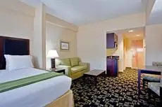 Holiday Inn Express Hotel Raleigh Southwest 