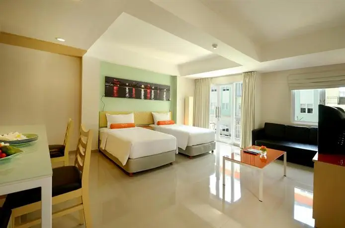 HARRIS Hotel & Residences Riverview Kuta 