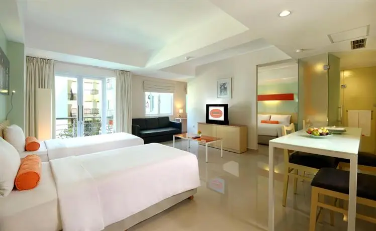 HARRIS Hotel & Residences Riverview Kuta 