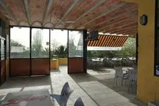 Hostal - Bungalows Camping Caceres 