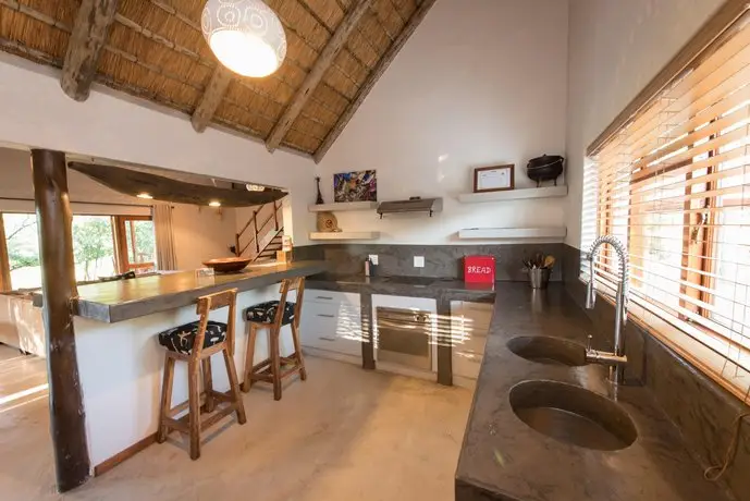 Aha Sefapane Lodges and Safaris