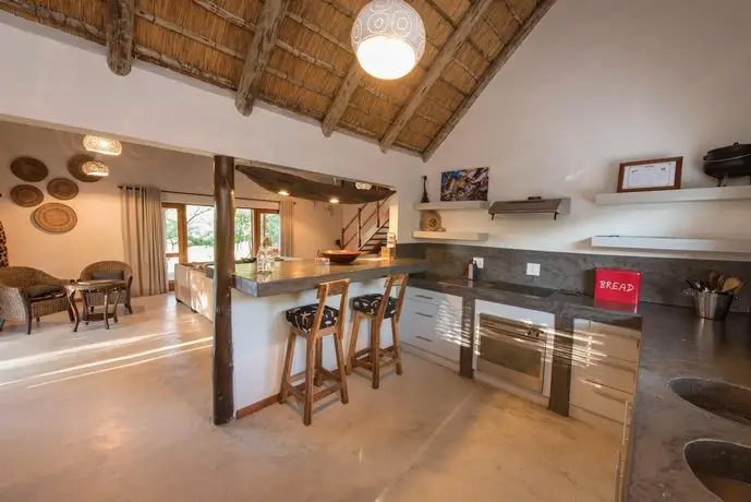 Aha Sefapane Lodges and Safaris 