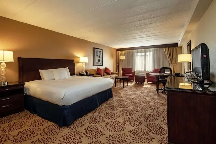 DoubleTree by Hilton Pittsburgh Monroeville Convention Center 