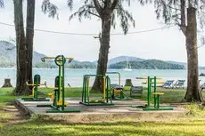 Kaw Kwang Beach Resort 