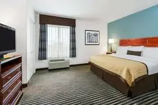 Baymont by Wyndham Denver International Airport 