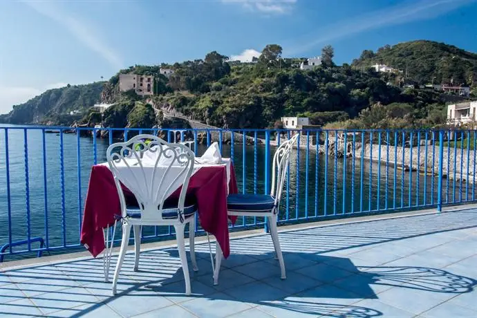 Hotel Rocce Azzurre 