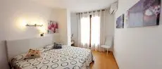 Apartamentos Sandic 