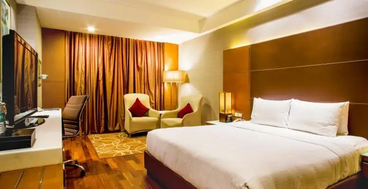 Piccadily Hotel New Delhi 