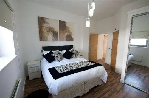 Dreamhouse Apartments Manchester City West 