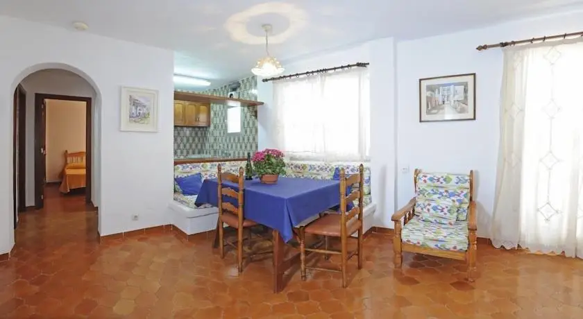 Apartamentos Zodiac Santa Eularia des Riu