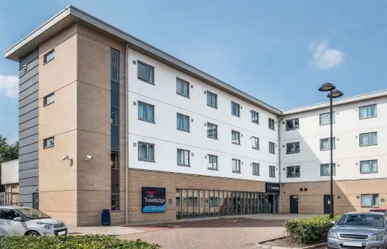 Travelodge Edinburgh Airport Ratho Station