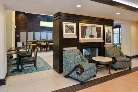 Hampton Inn & Suites Fort Belvoir Alexandria South