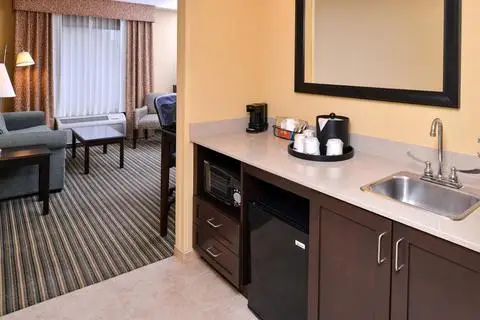 Hampton Inn & Suites Fort Belvoir Alexandria South 