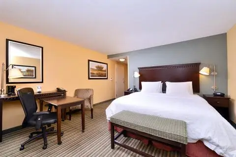 Hampton Inn & Suites Fort Belvoir Alexandria South 