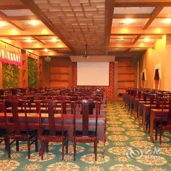 Dongjin Taoyuan International Hotel 