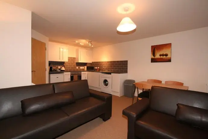 Gloucester Road Serviced Apartments by RoomsBooked 