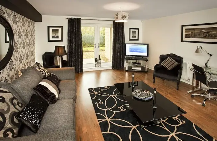 Oakhill Apartments Edinburgh