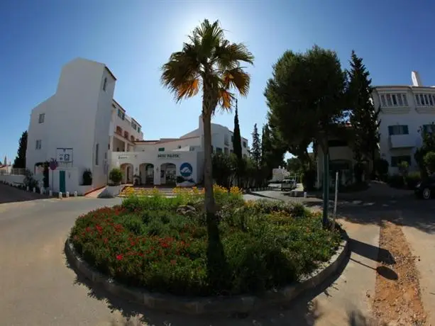 Aldeamento Turistico Da Prainha 