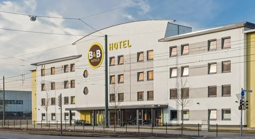 B&B Hotel Augsburg