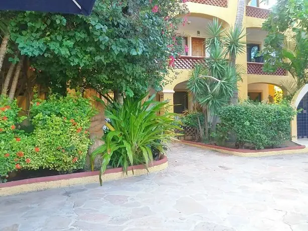 Tropicana Inn Los Cabos 