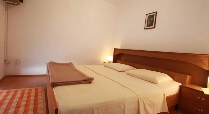 Pension Antonia Baska 