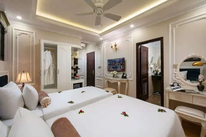 Royal Holiday Hanoi Hotel 