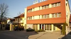 Hotel Vandia 