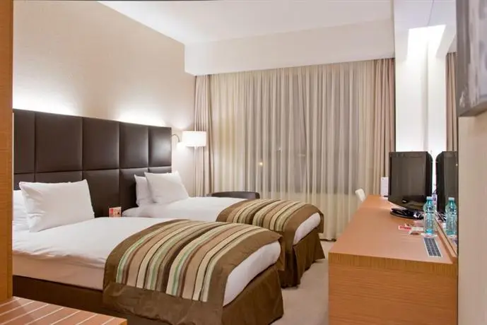 Hotel Ramada Oradea 