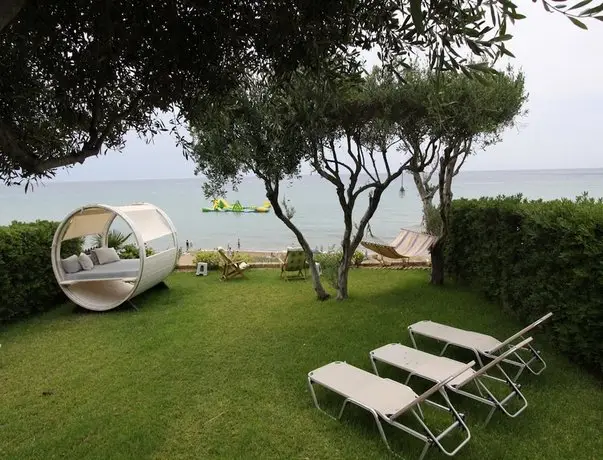 Corfu Glyfada Menigos Beach Apartments 