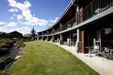 Clearbrook Motel & Serviced Apartments 