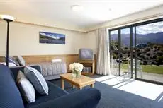 Clearbrook Motel & Serviced Apartments 