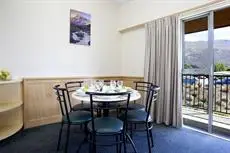 Clearbrook Motel & Serviced Apartments 