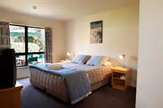 Clearbrook Motel & Serviced Apartments 