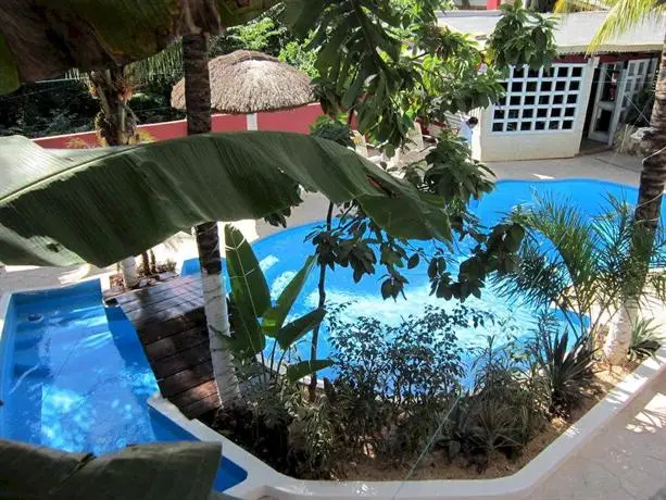 Maya Bric Hotel 